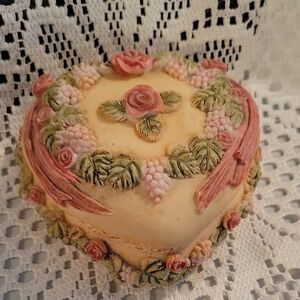 Victorian Heart Trinket Dish